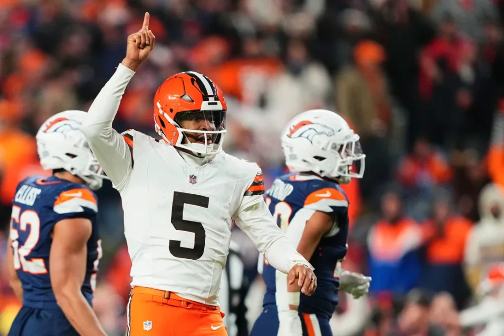 Denver Broncos’ Two Interception TDs Spoil Record (2024)